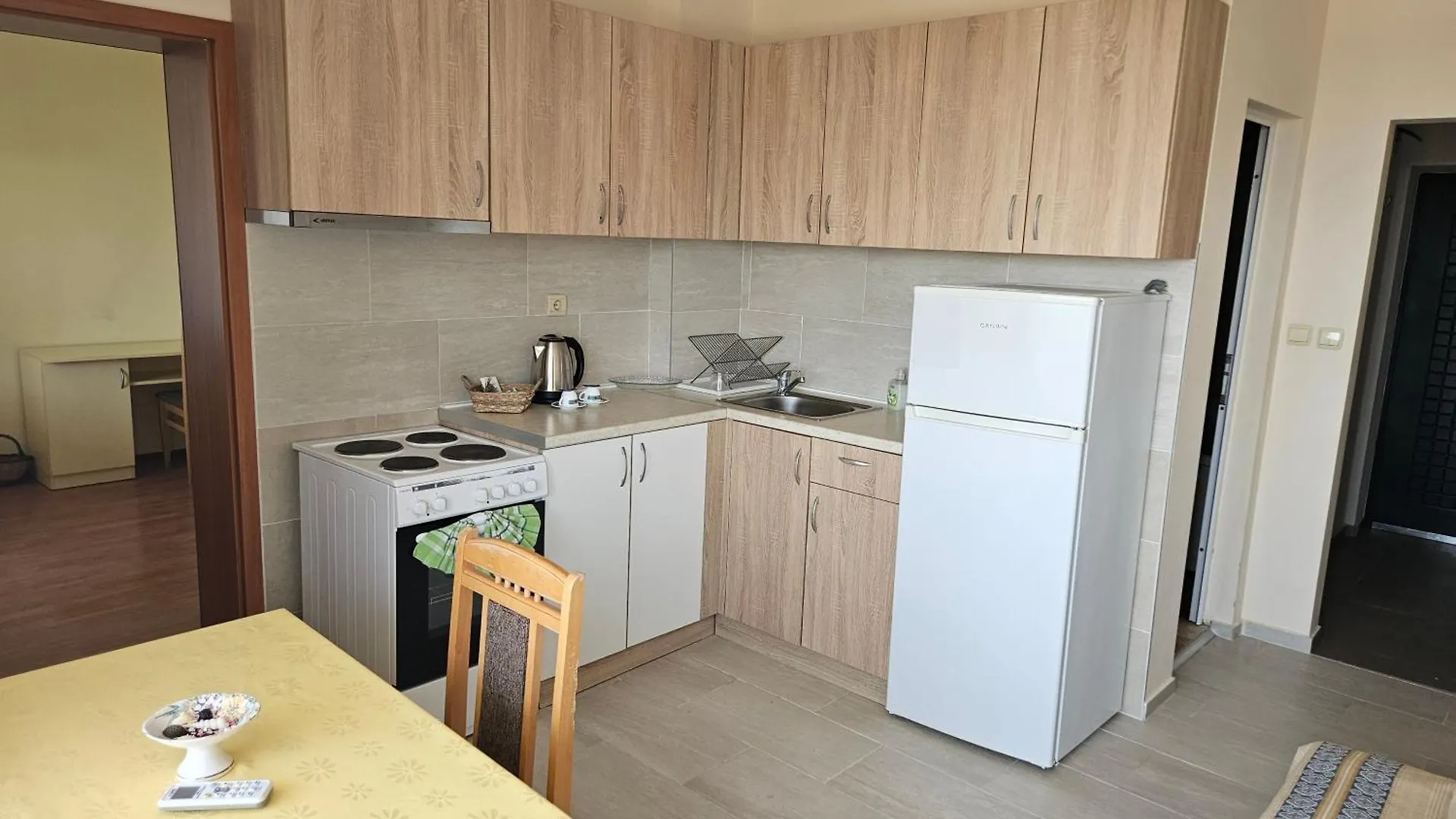 וארנה Paralax Hotel בולגריה