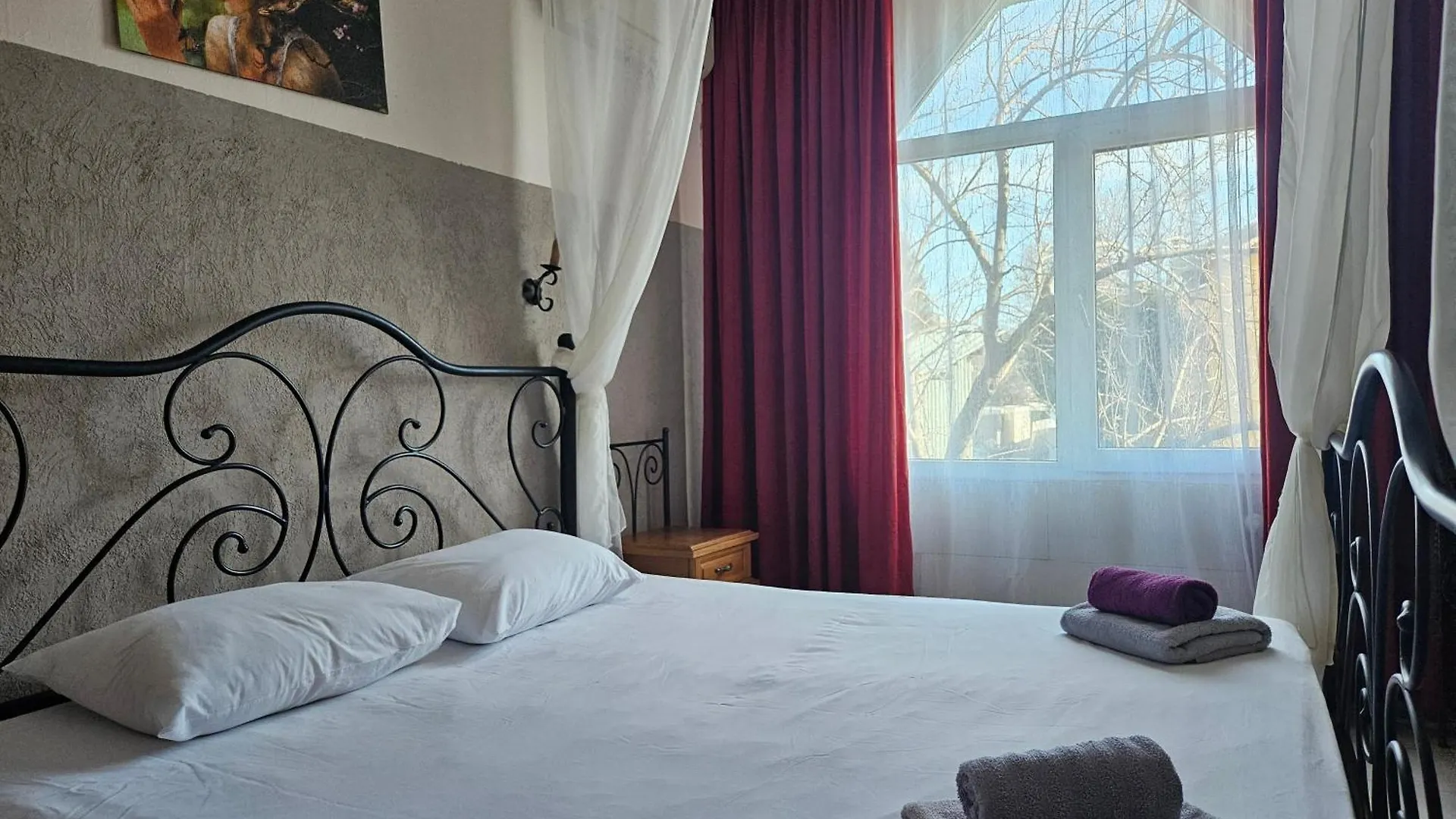 וארנה Paralax Hotel